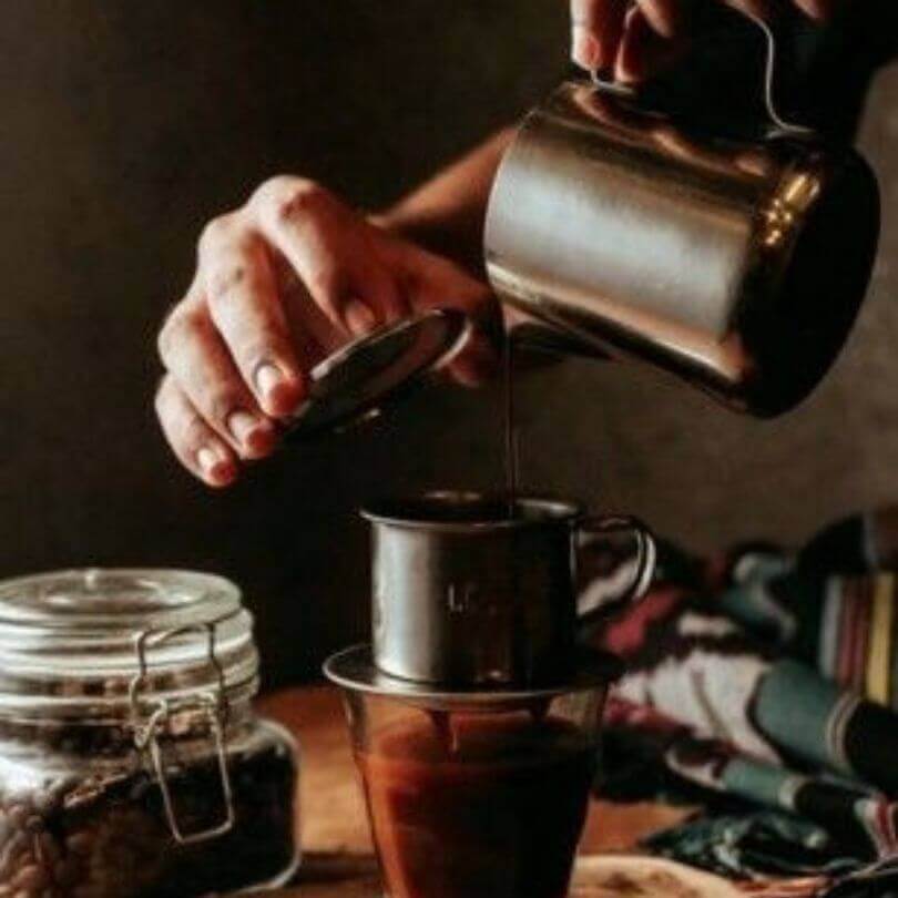cà phê pha phin - Dak Yang Coffee
